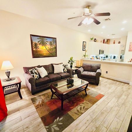 Cristina'S Tropical Villa/ Just Minutes From Disney! كيسيمي المظهر الخارجي الصورة