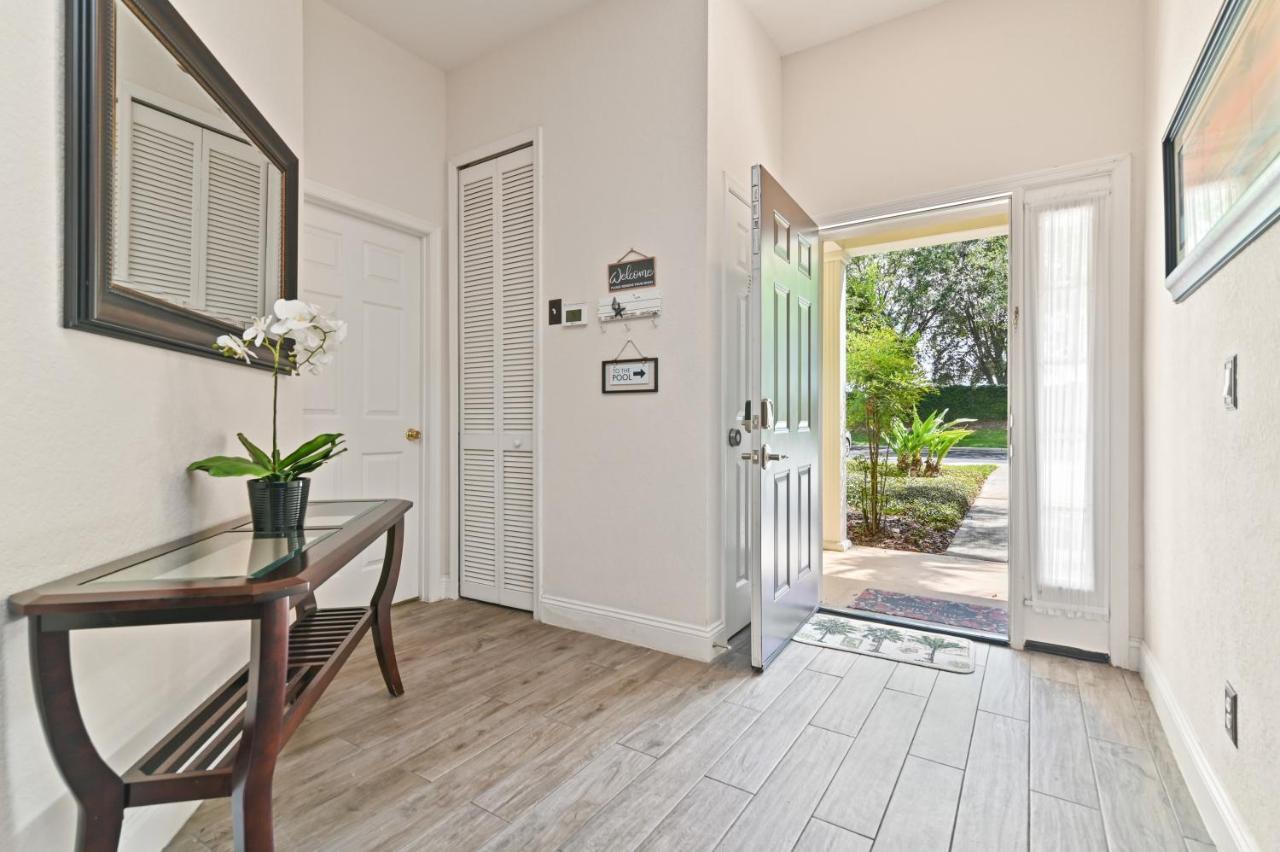 Cristina'S Tropical Villa/ Just Minutes From Disney! كيسيمي المظهر الخارجي الصورة