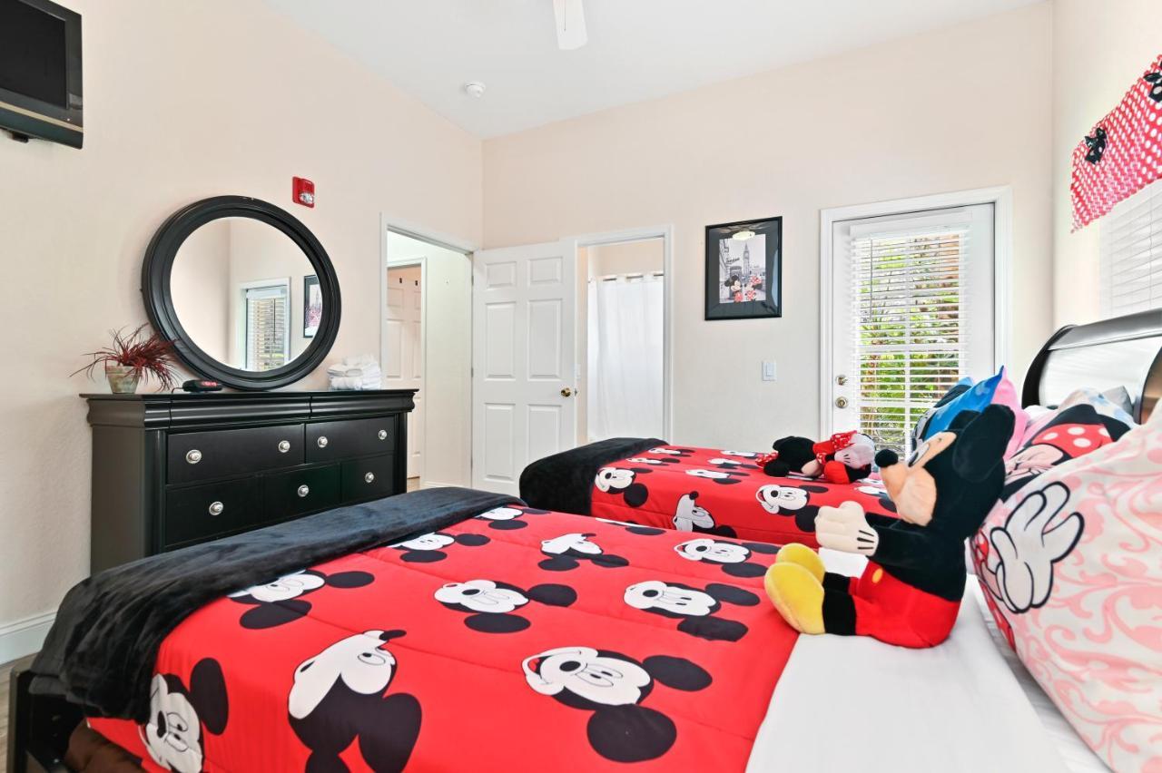Cristina'S Tropical Villa/ Just Minutes From Disney! كيسيمي المظهر الخارجي الصورة